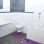 Ahne Apartamento *