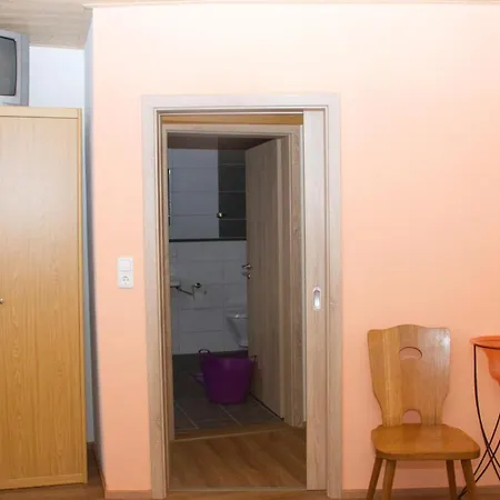 Ahne Apartmán *