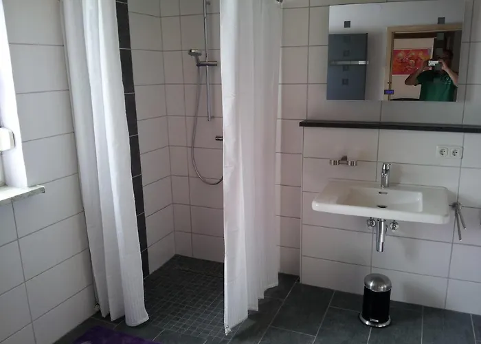 Ahne Apartment